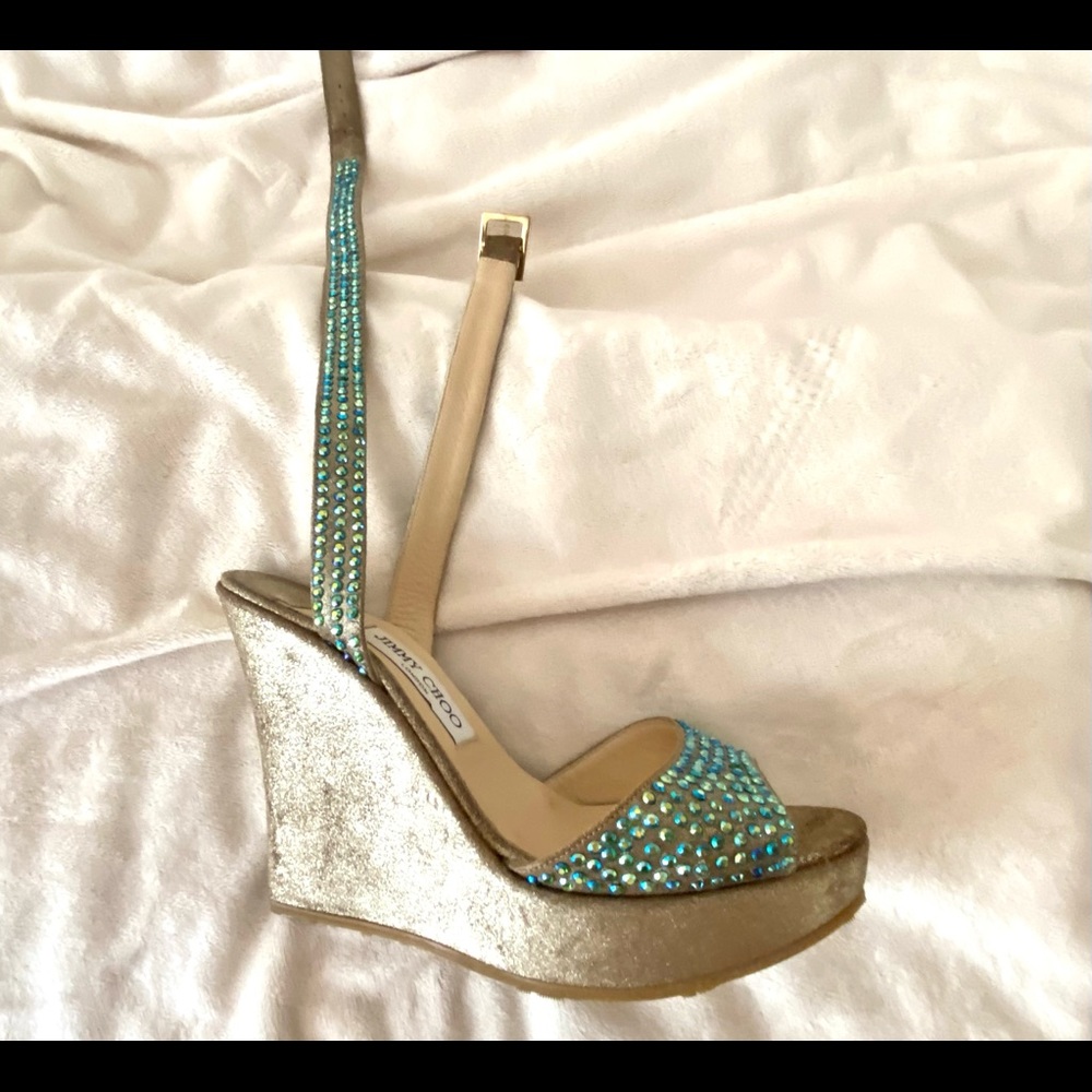 If Mermaids had feet: Jimmy Choo gold platform wedges with Swarovski crystals - Picture 5 of 12